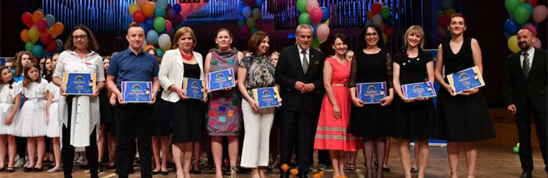 Nagradu „Profesor Baltazar“  dobilo je 312 učenika i 227 njihovih mentora