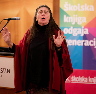 Jasna Held, profesionalna pripovjedačica narodnih bajki i priča